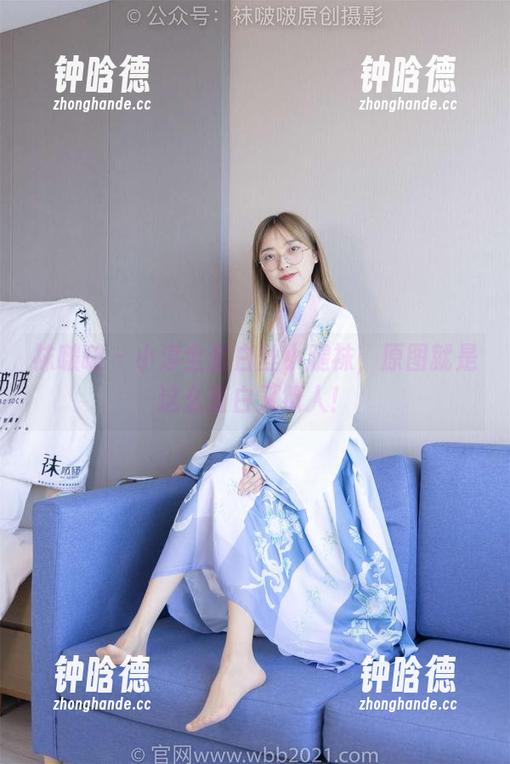袜啵啵-小淳 袜啵啵 - 小淳全套白丝小腿袜,原图就是这么直白又撩人!