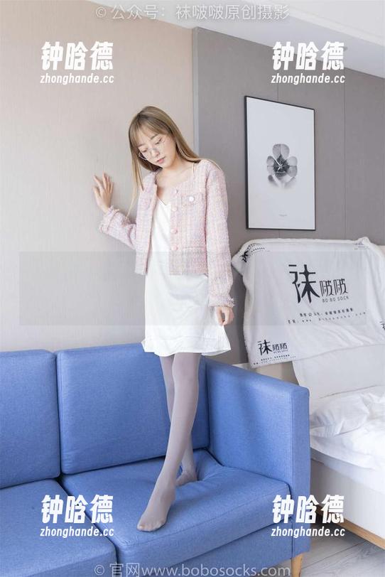 袜啵啵-小甜豆 袜啵啵 - 免费小甜豆的三双高跟鞋展示,低价入手不香吗?