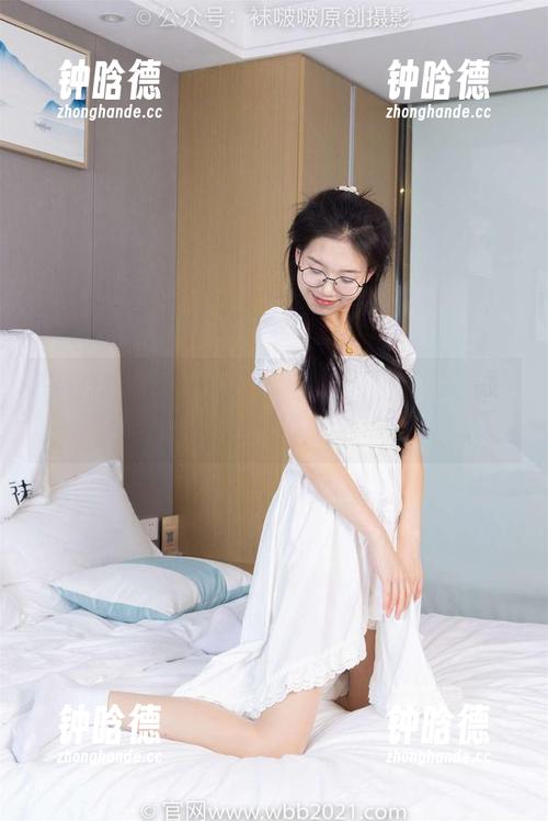 袜啵啵-砂糖 袜啵啵 - 黑丝照,那种若有似无的美,砂糖果然不负众望!