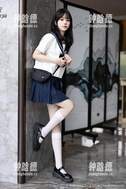 语画界-徐莉芝Booty 语画界 - 不知道为啥,每次看到徐莉芝Booty的“粉色”更新,我就忍不住想多看几眼。
