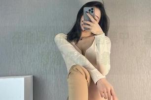 微密圈 – 在金希儿的空姐图集中，看她如何颠覆你的想象