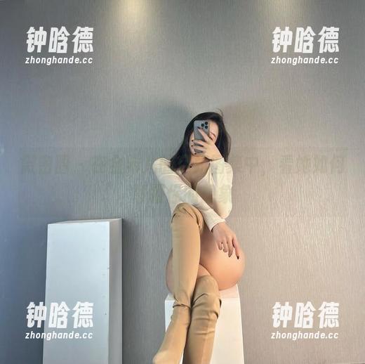 金希儿 微密圈 - 在金希儿的空姐图集中,看她如何颠覆你的想象