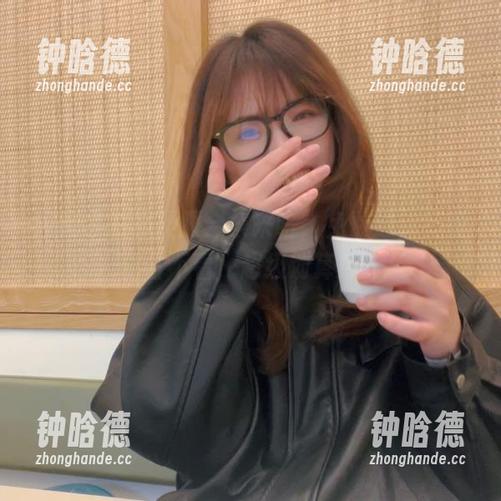 闪月半 闪月半的体操服合集来咯,免费送,不看白不看,超级划算!