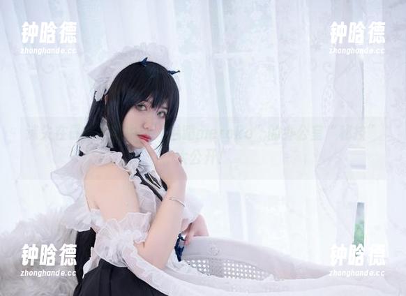 魅瞳meroko 迷失在最新图集中:“魅瞳meroko”的办公室“秘技”大公开!